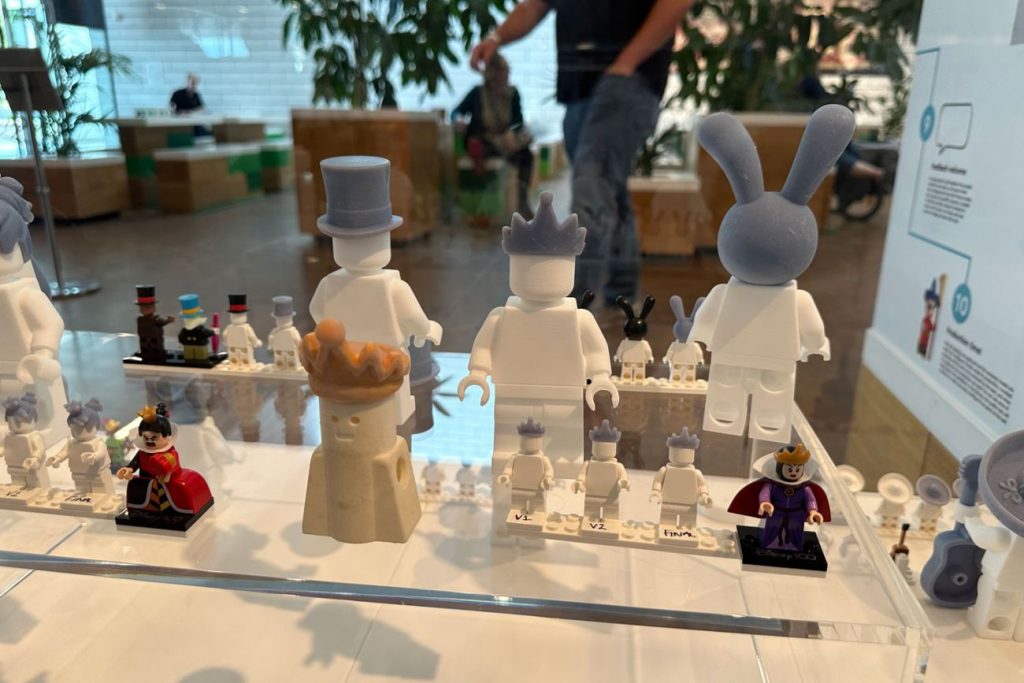 LEGO Disney 100: Jubiläums-Ausstellung im LEGO House