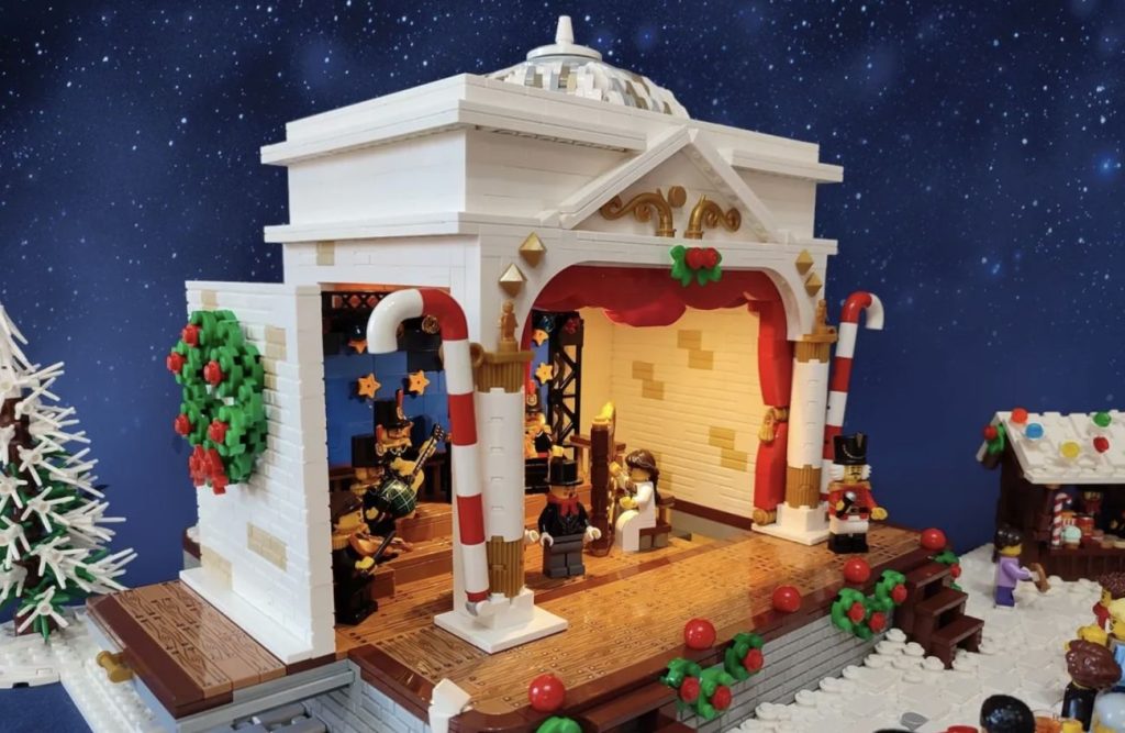 LEGO Ideas Christmas Theater