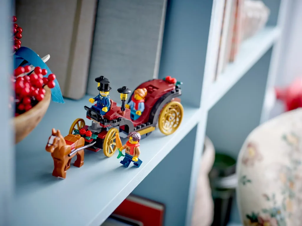 LEGO 40603 Weihnachtskutsche & 40604 Christbaumkugeln: Neue Weihnachts-GWPs vorgestellt!