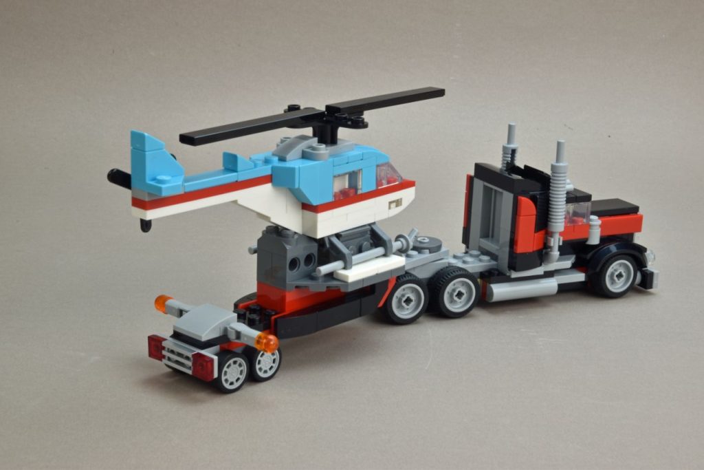 Model Team meets Creator: LEGO 31146 Tieflader mit Hubschrauber im Review