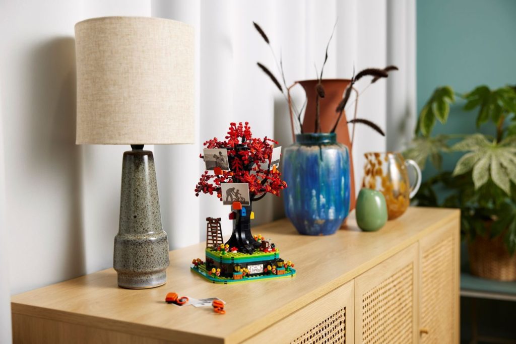 LEGO Ideas 21346 Familienbaum offiziell vorgestellt!