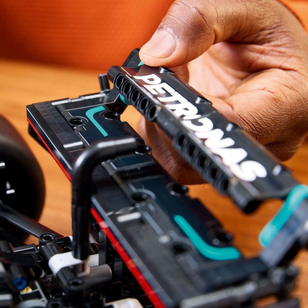LEGO Technic 42171 Mercedes-AMG F1 W14 E Performance vorgestellt!