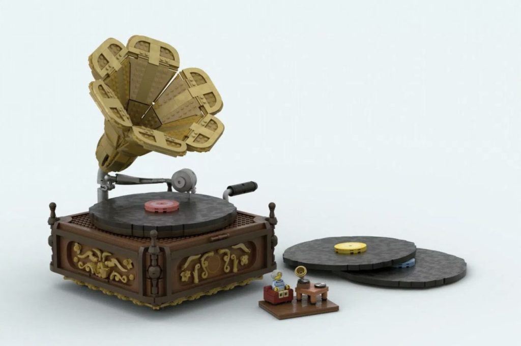 LEGO Ideas Vintage Record Player