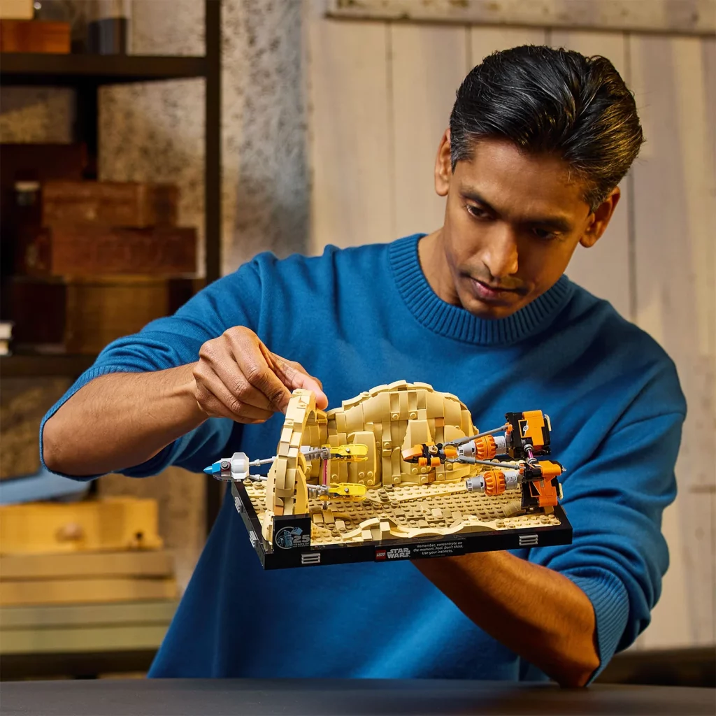 LEGO Star Wars: Erste Bilder zu Droideka, Mos Espa Podrace Diorama & Cody Brickheadz