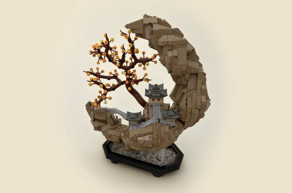 LEGO Ideas Crescent Moon Rock Sculpture