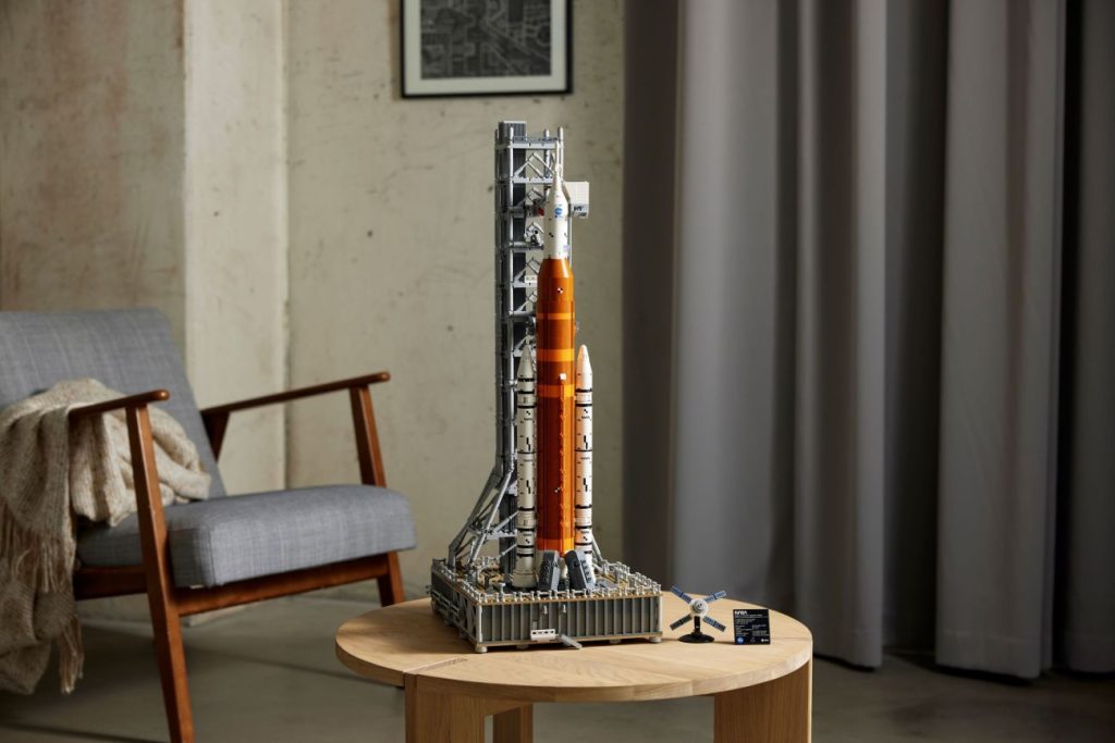 LEGO Icons 10341 Artemis Space Launch System offiziell vorgestellt!