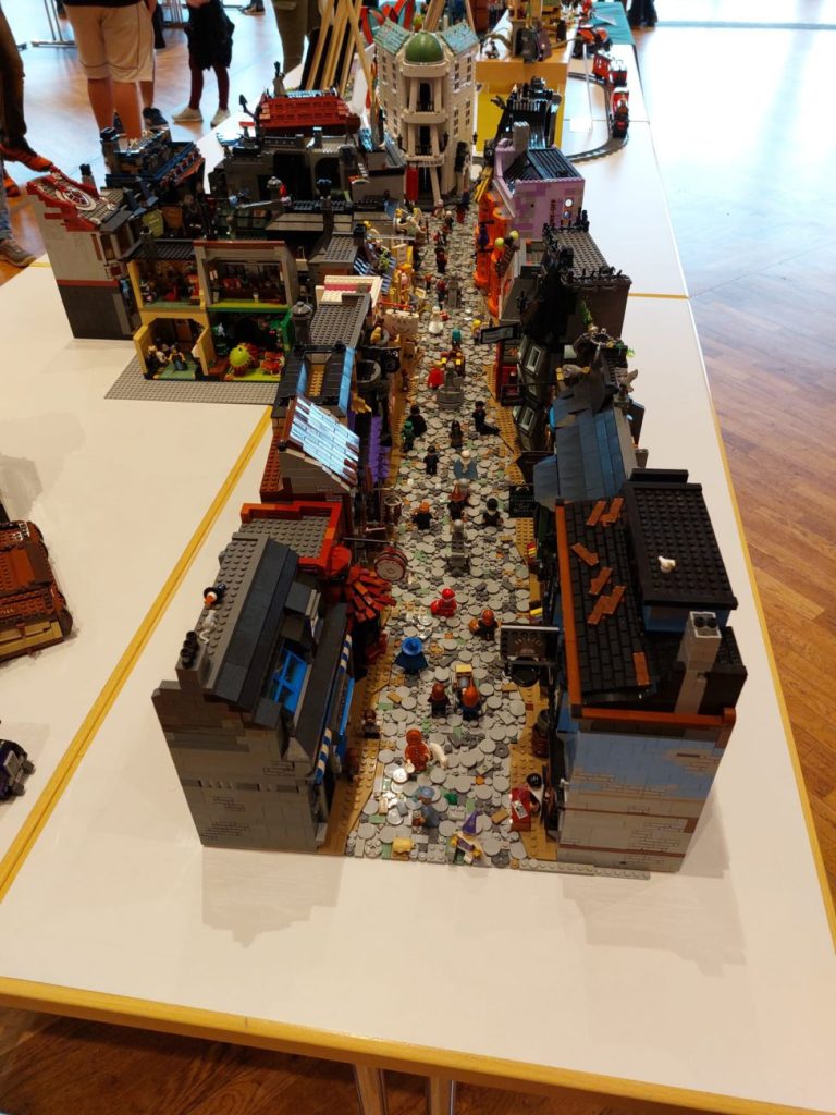 Erste LEGO-Ausstellung in Neustadt an der Waldnaab: Bilder von NEW Bricks on the Block