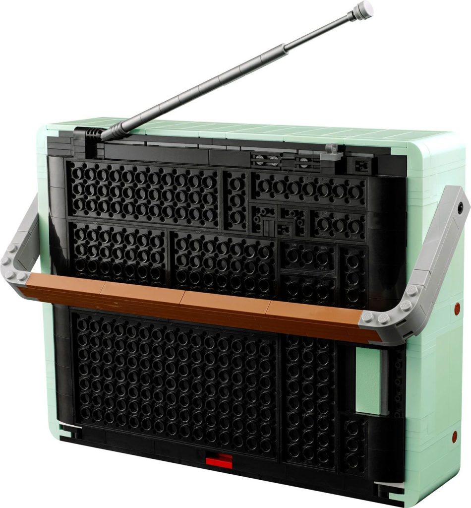 LEGO Icons 10334 Retro-Kofferradio offiziell vorgestellt