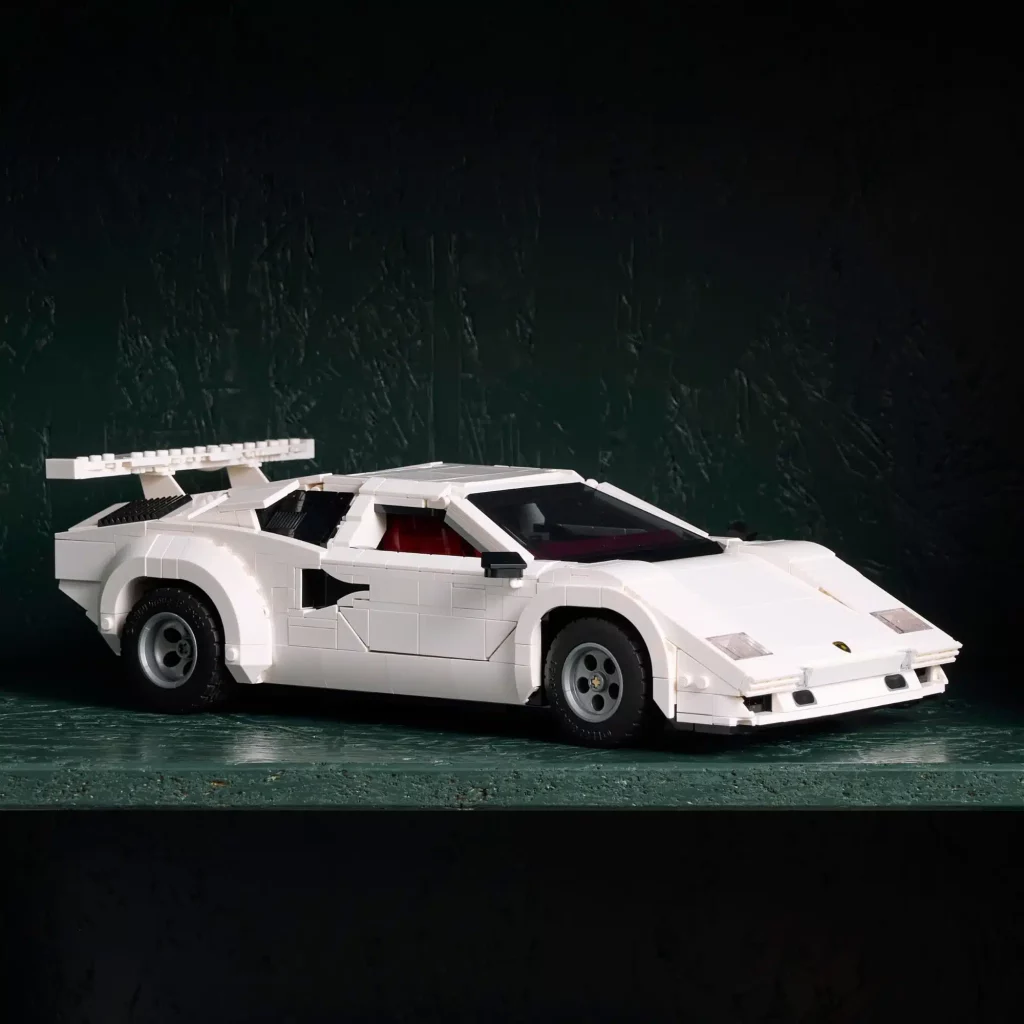 LEGO Icons 10337 Lamborghini Countach offiziell vorgestellt!