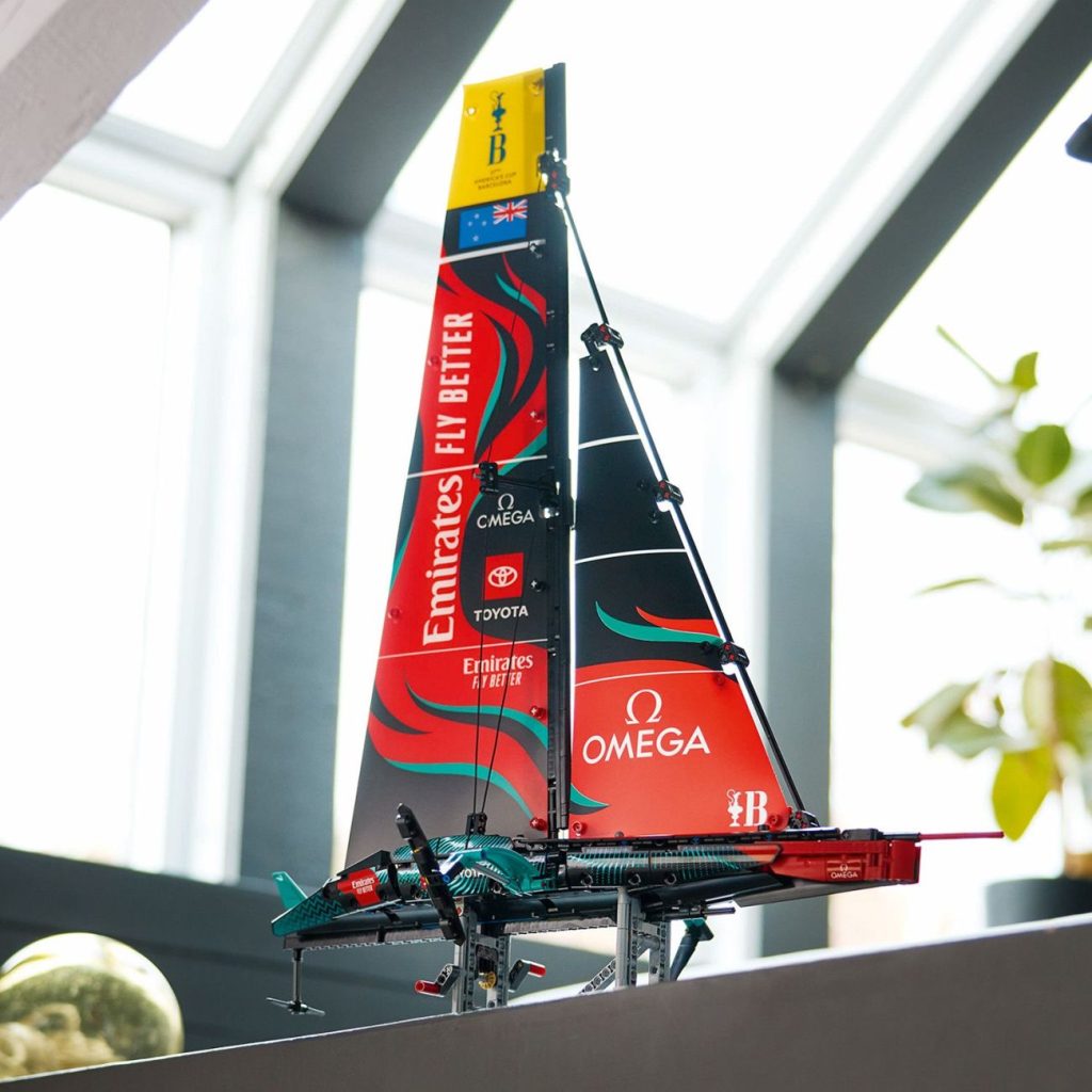LEGO Technic 42174 Emirates Team New Zealand AC75 Rennjacht vorgestellt!