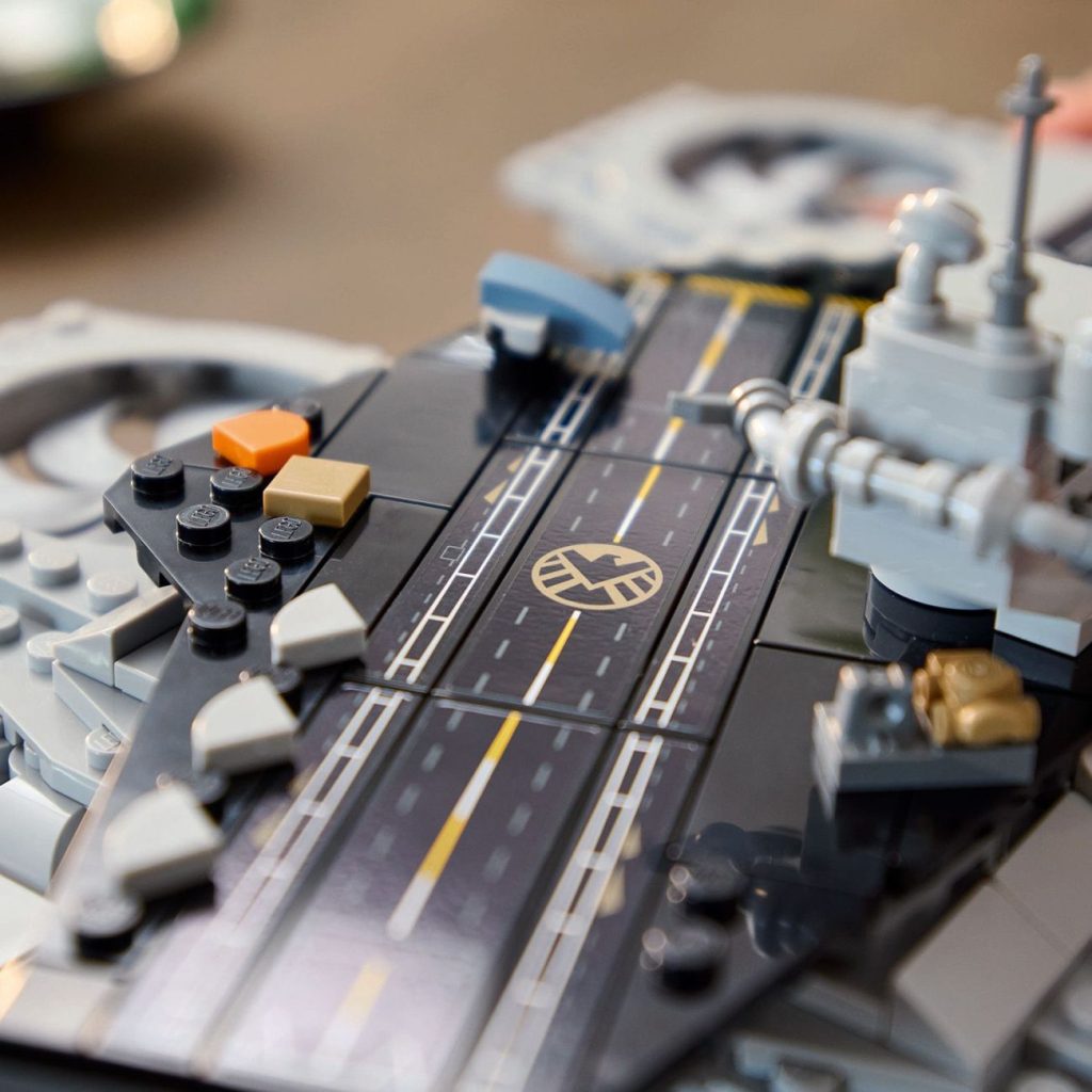LEGO Marvel Super Heroes 76295 The Avengers Helicarrier vorgestellt!