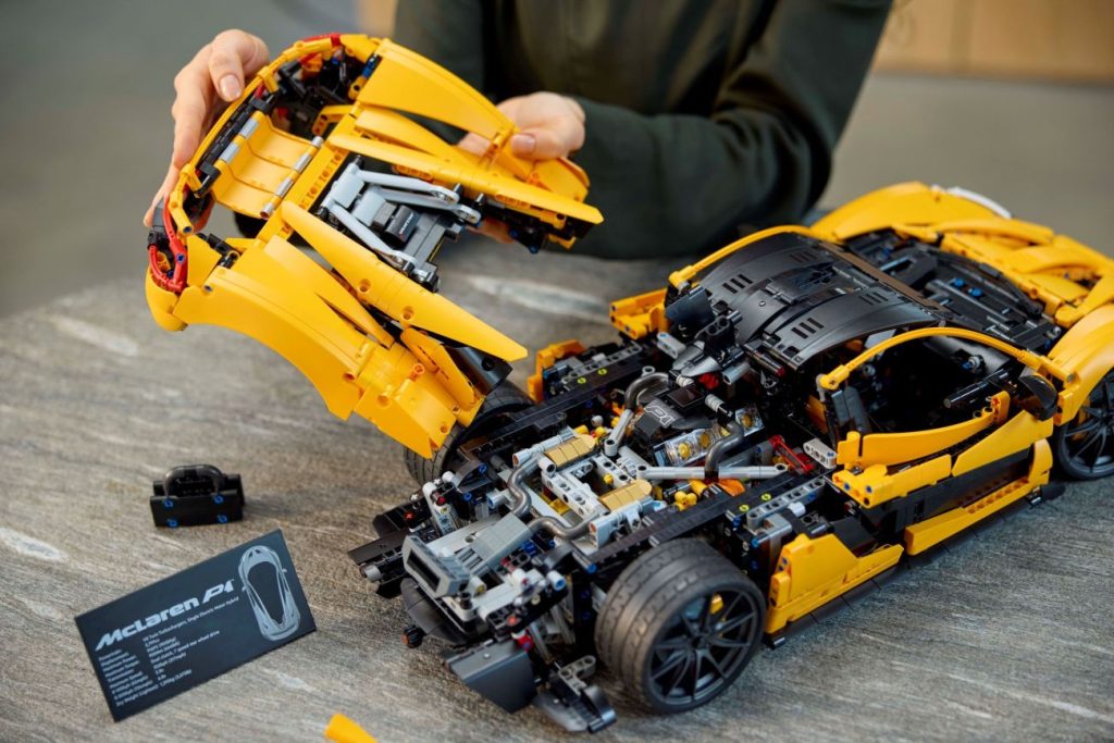 LEGO Technic 42172 McLaren P1 offiziell vorgestellt!