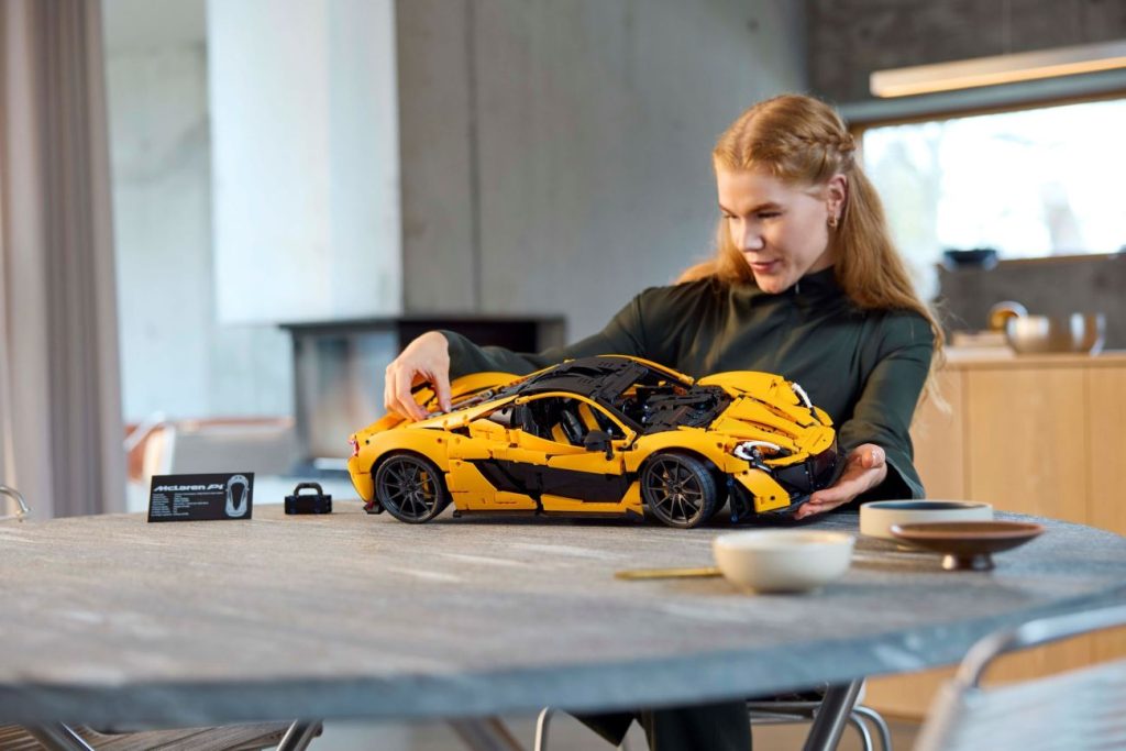 LEGO Technic 42172 McLaren P1 offiziell vorgestellt!