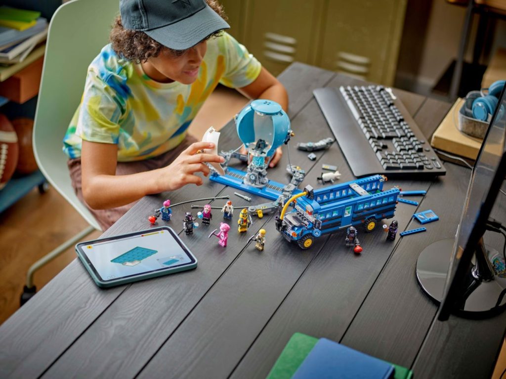 LEGO Fortnite Sets offiziell vorgestellt! Der Battle Bus hebt im Oktober ab!