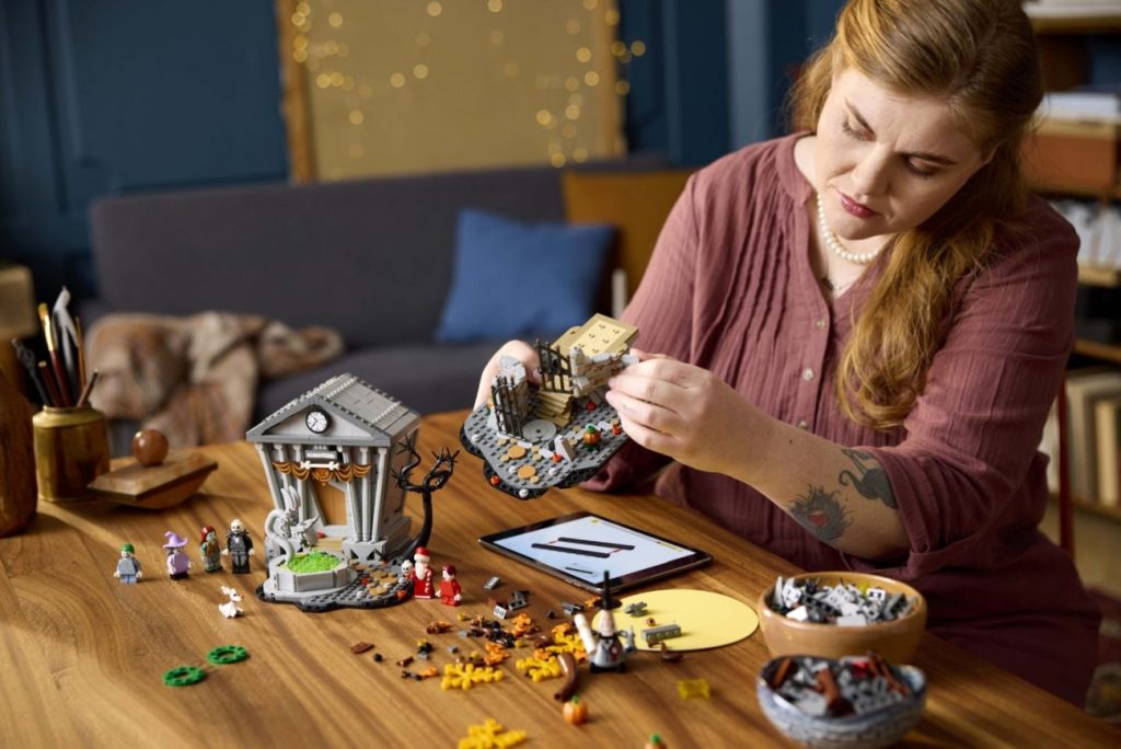 LEGO Ideas 21351 Disneys Nightmare Before Christmas offiziell vorgestellt!
