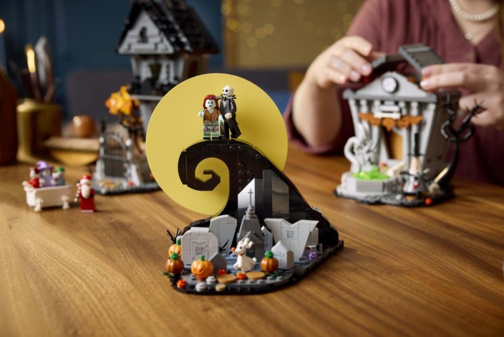 LEGO Ideas 21351 Disneys Nightmare Before Christmas offiziell vorgestellt!