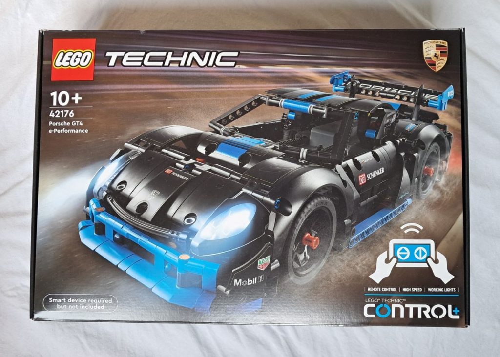 LEGO Technic 42176 Porsche GT4 e-Performance im Review
