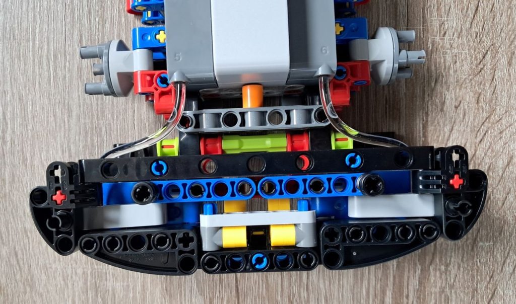 LEGO Technic 42176 Porsche GT4 e-Performance im Review