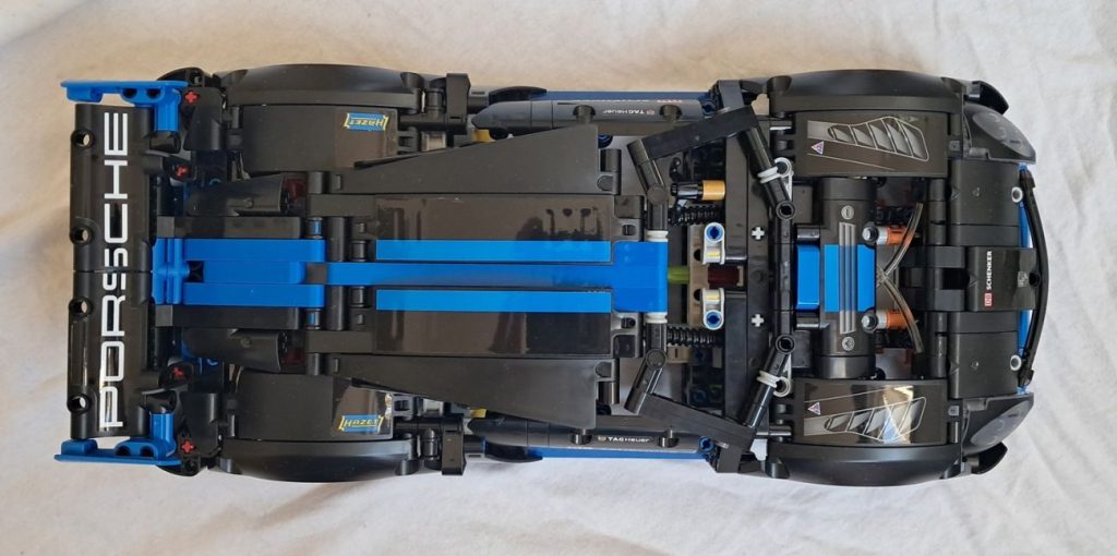 LEGO Technic 42176 Porsche GT4 e-Performance Rennwagen von oben