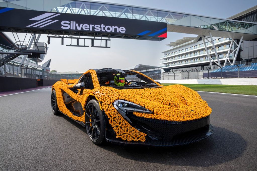 LEGO Technic McLaren P1