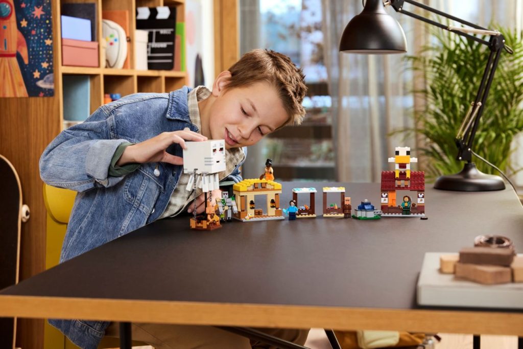 LEGO Minecraft: 2 Sets zum kommenden Minecraft Movie offiziell vorgestellt