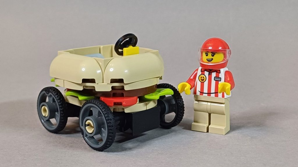 LEGO Build a Minifigure Januar 2025: Ritter, Wikinger und Käse!