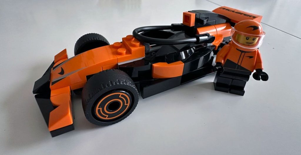 LEGO 60442 City F1 Rennfahrer mit McLaren im Review