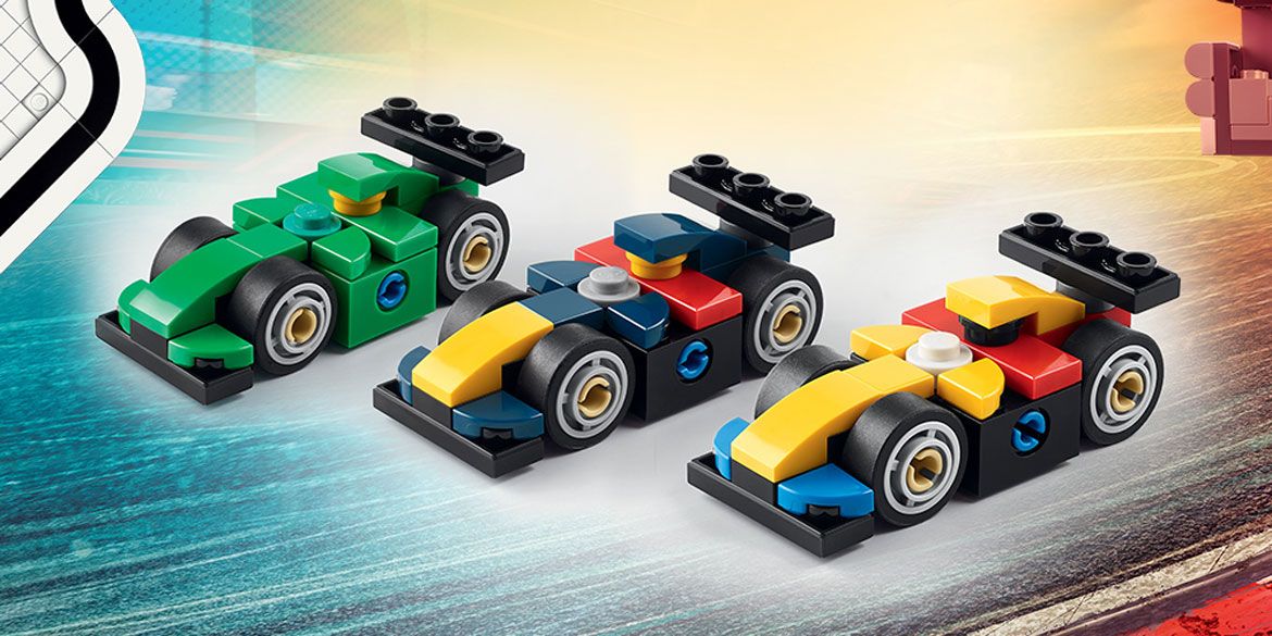 Smyths Toys LEGO F1 Make & Take Event