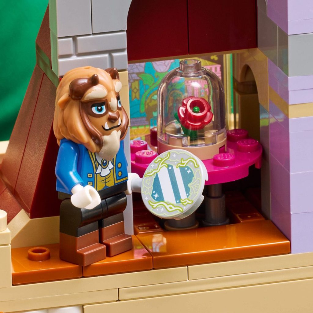 LEGO 43263 Disney Beauty and the Beast Castle: Offizielle Bilder