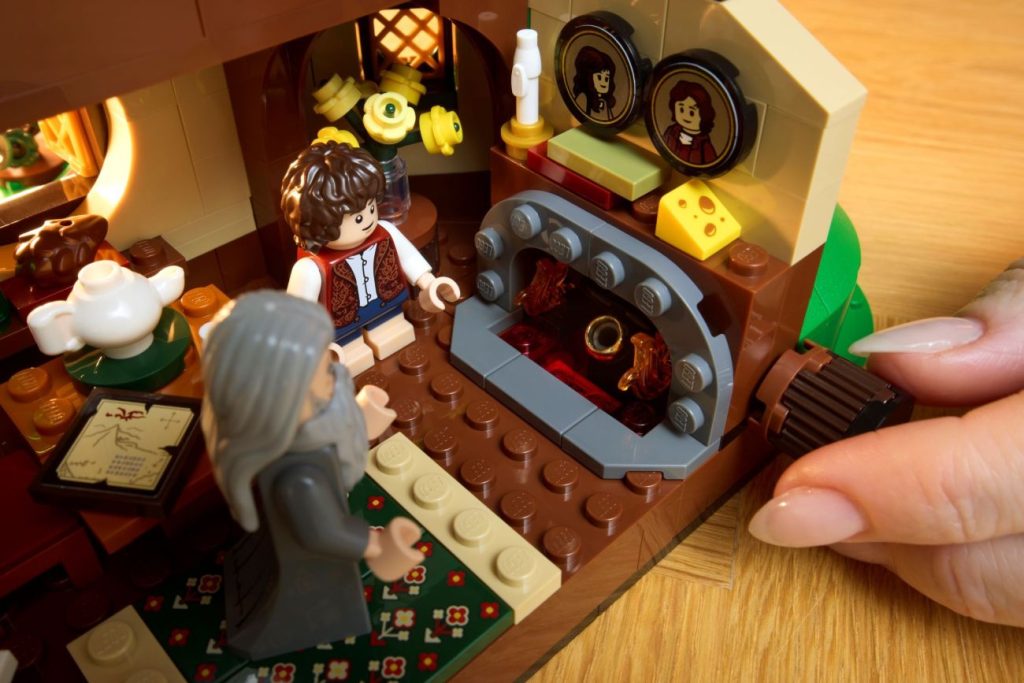 LEGO Icons 10354 Der Herr der Ringe: Das Auenland offiziell vorgestellt!
