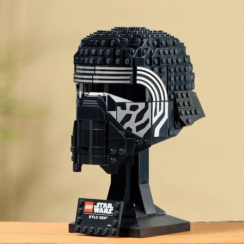 LEGO Star Wars Neuheiten im Mai: Erste Bilder von Star Wars Logo & Kylo Ren Helm