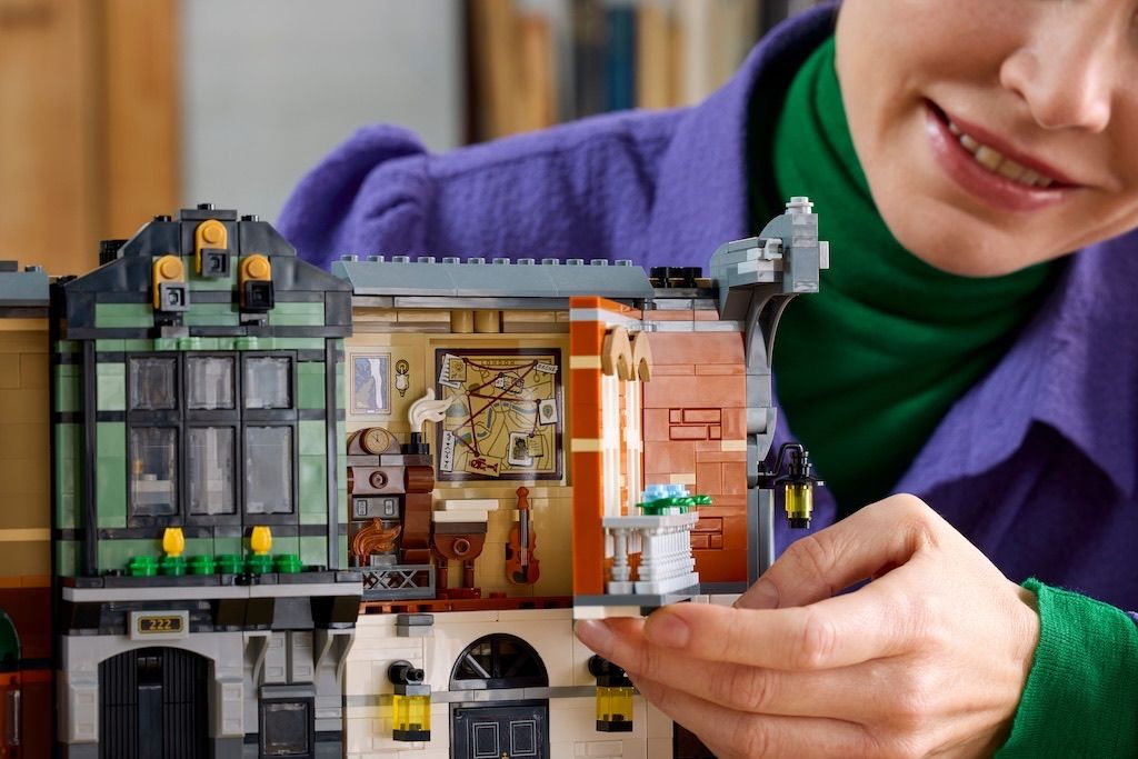 LEGO Icons 10351 Sherlock Holmes Buchstützen offiziell vorgestellt!
