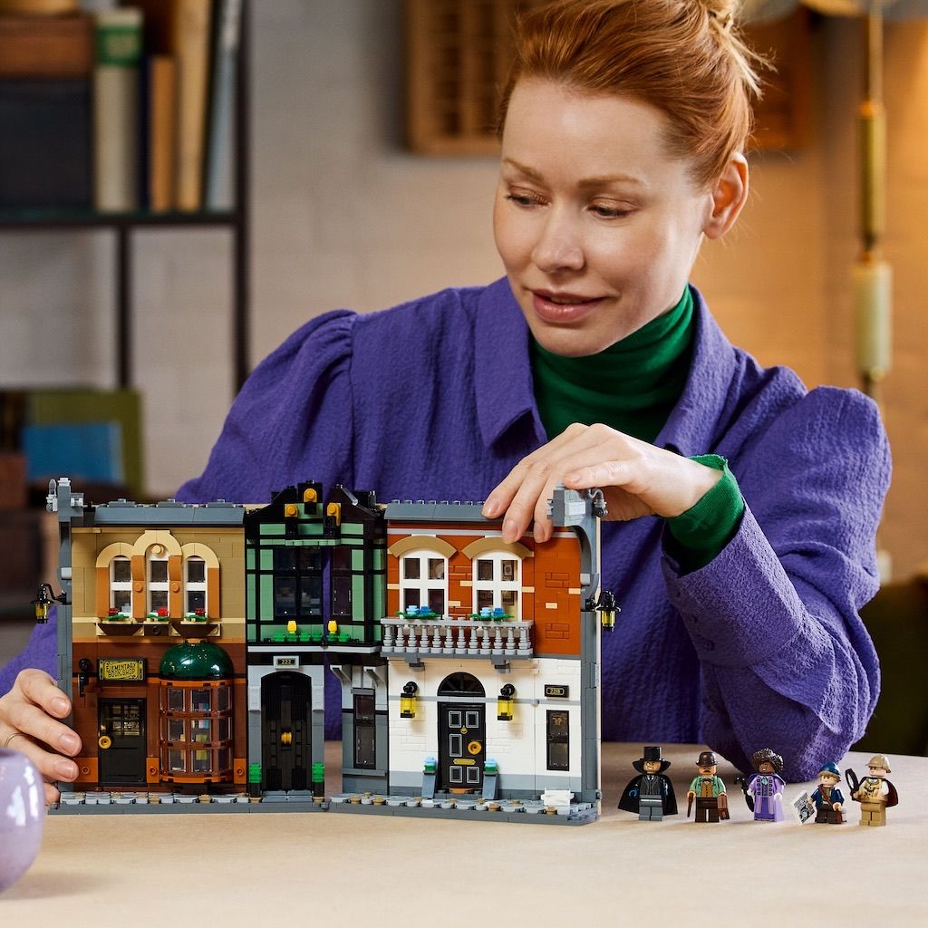 LEGO Icons 10351 Sherlock Holmes Buchstützen offiziell vorgestellt!