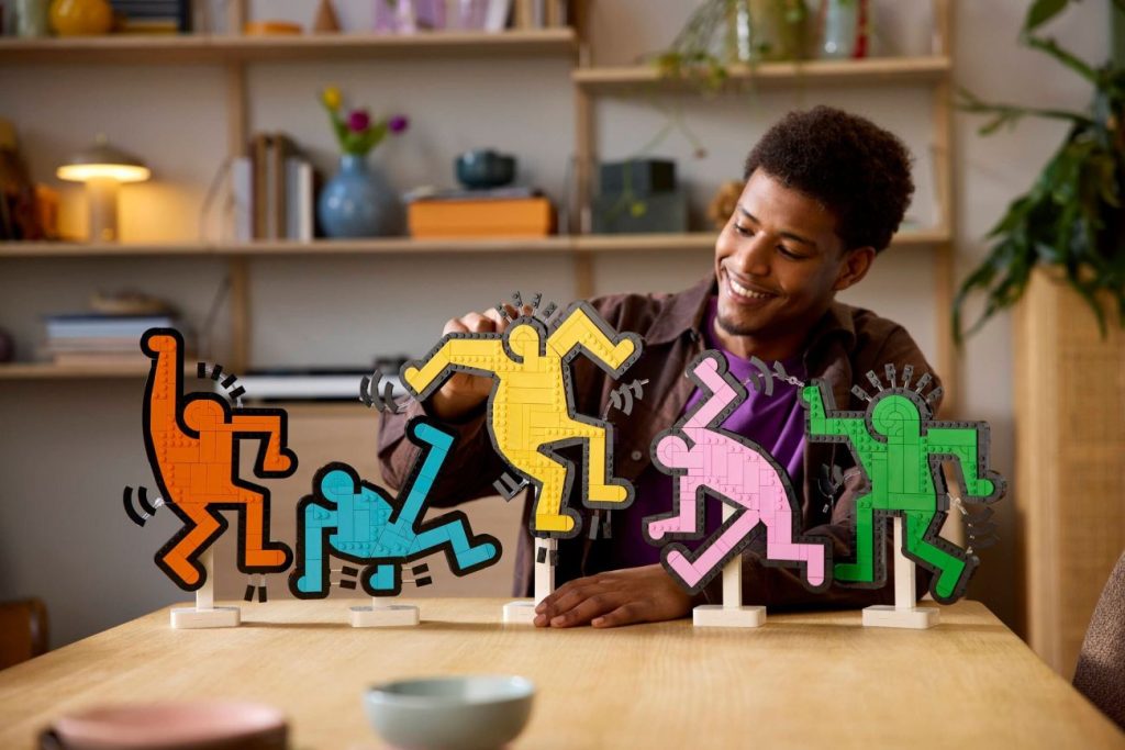 LEGO Art 31216 Keith Haring´s Dancing Figures offiziell vorgestellt!