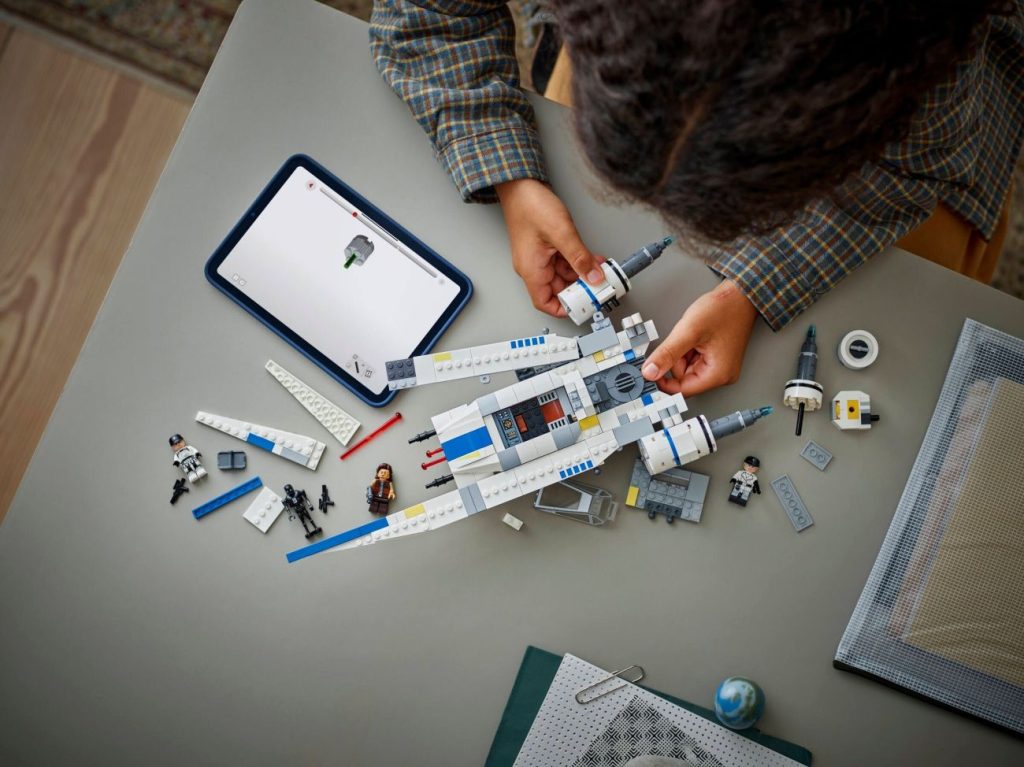 LEGO Star Wars Neuheiten im Mai 2025 offiziell vorgestellt mit Helmen, Chopper & U-Wing