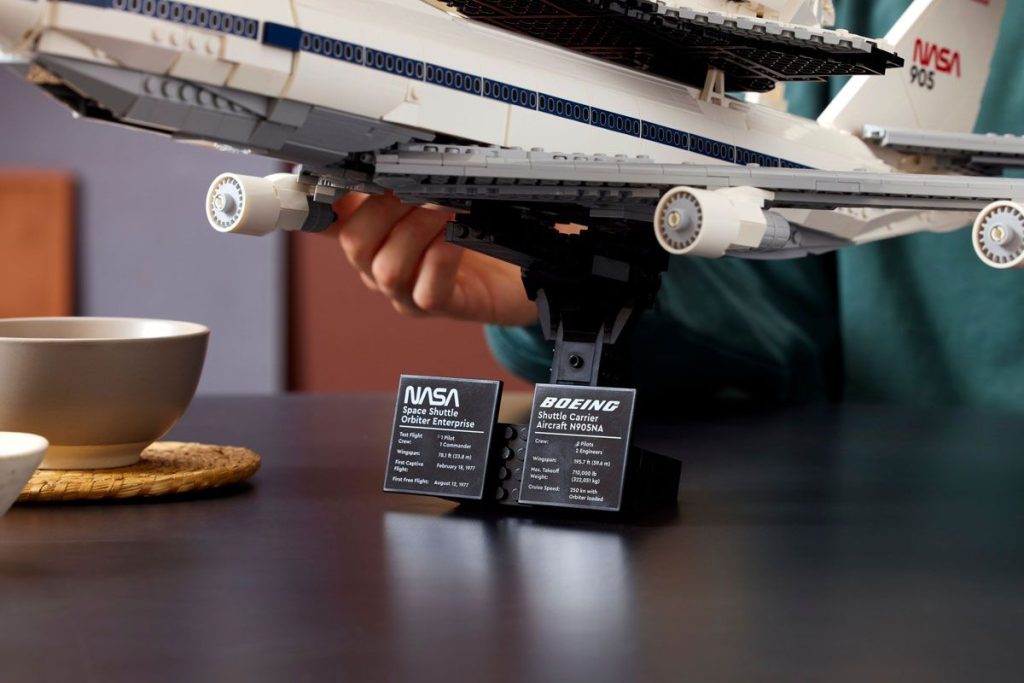 LEGO Icons 10360 Space Shuttle-Transport-Jumbo offiziell vorgestellt
