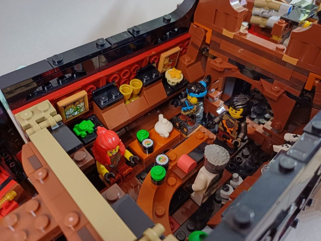 LEGO Ninjago 71848 Der Tempel-Flugsegler