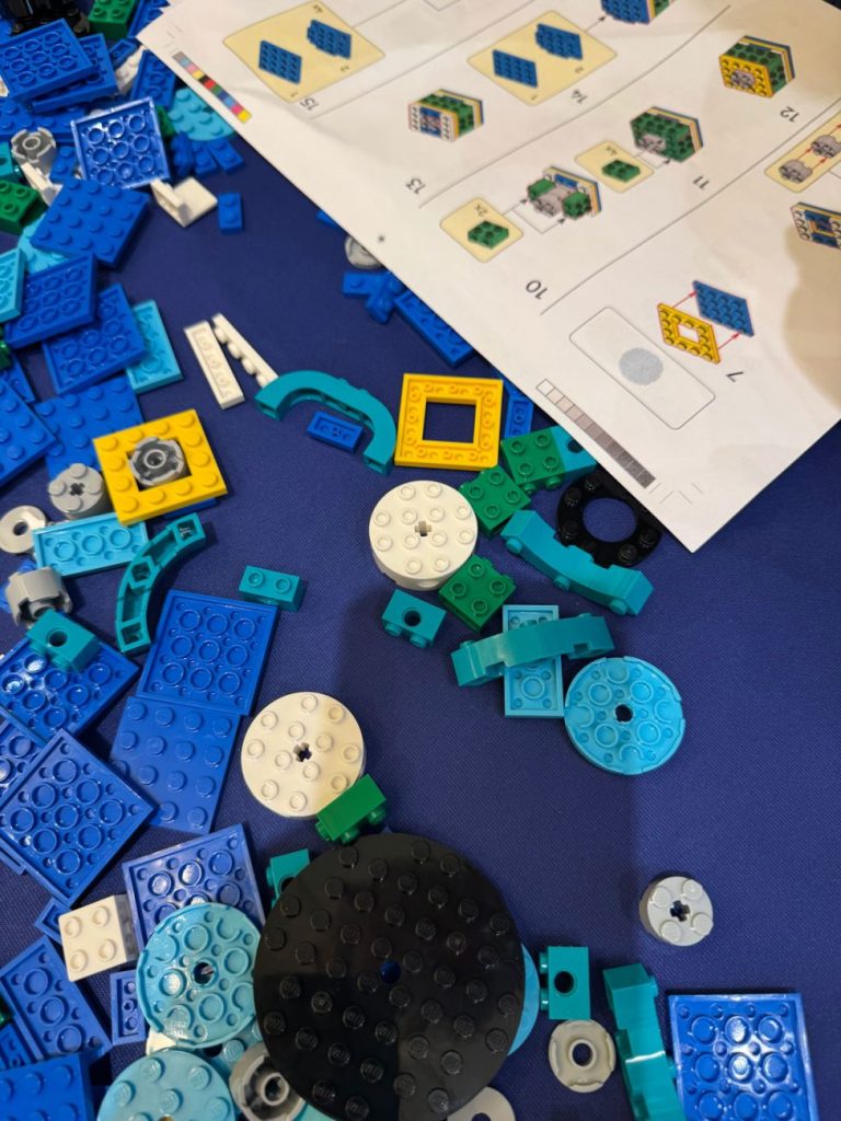 Creativity Workshop im LEGO Store Hamburg: Bauen vor Ladenöffnung