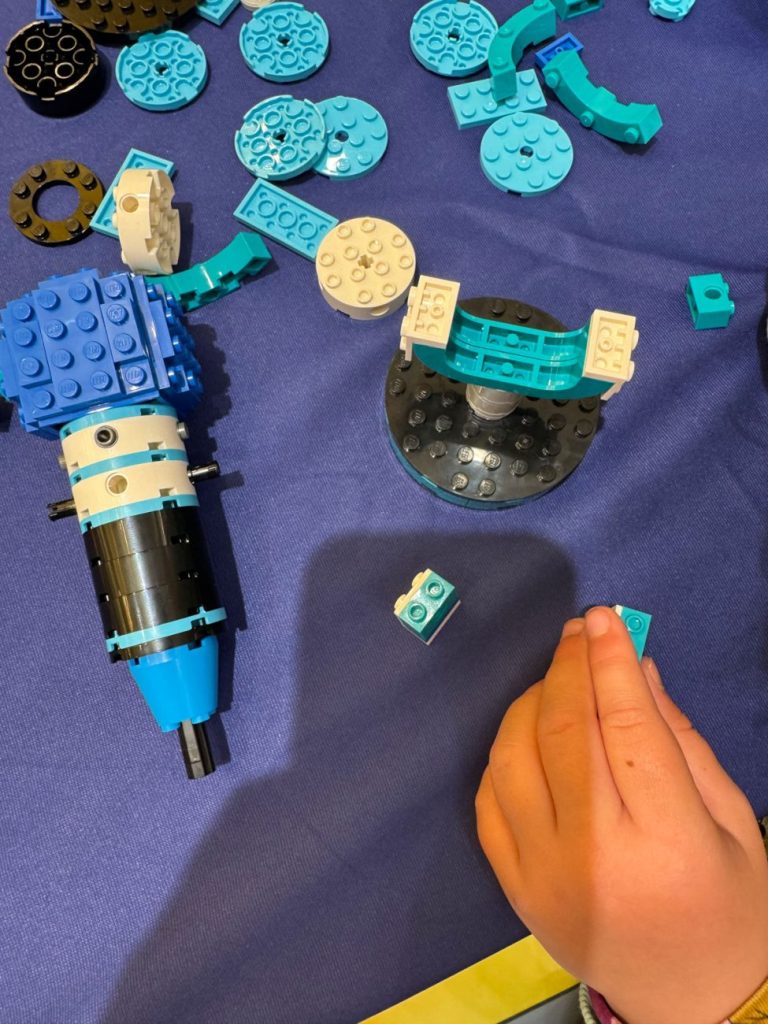 Creativity Workshop im LEGO Store Hamburg: Bauen vor Ladenöffnung