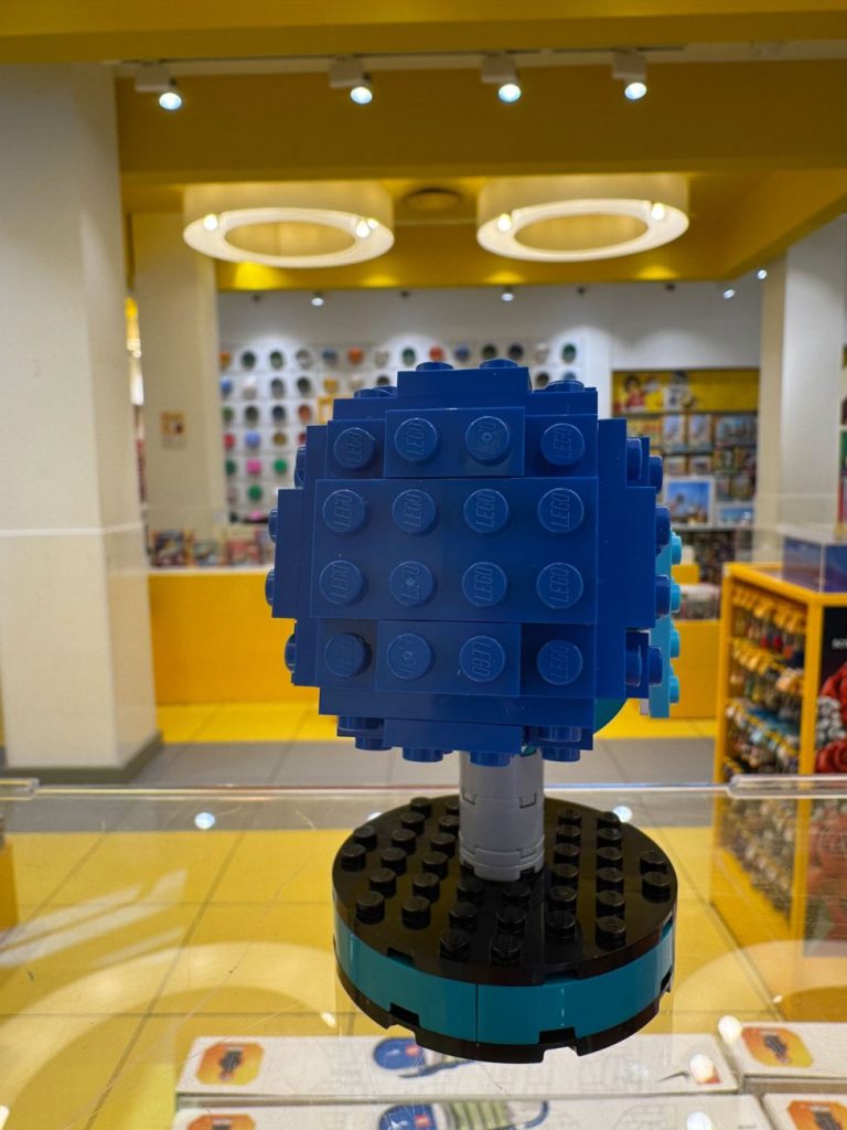 Creativity Workshop im LEGO Store Hamburg: Bauen vor Ladenöffnung