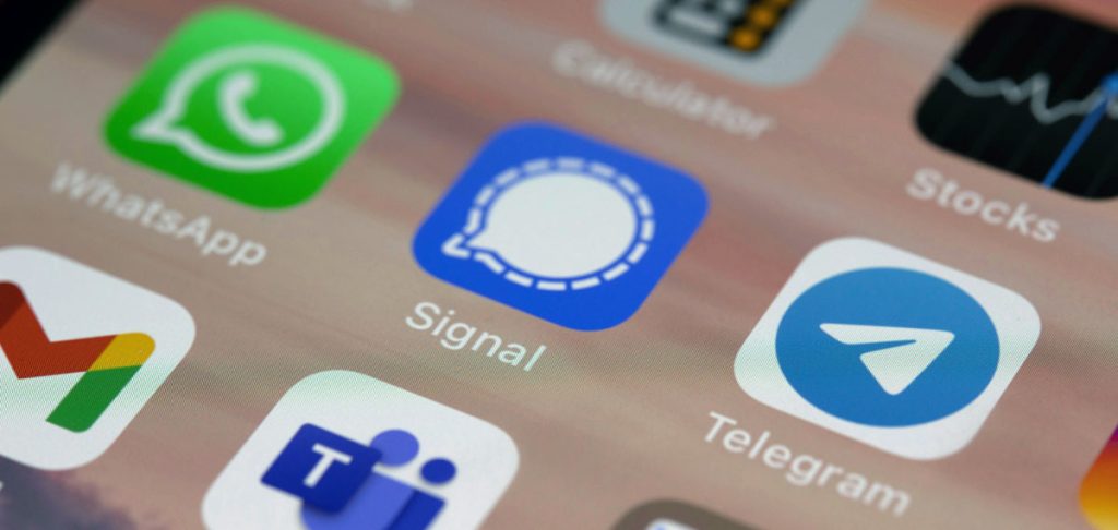 WhatsApp und Telegram bei PROMOBRICKS