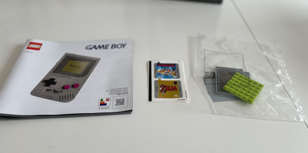 LEGO 72046 Game Boy