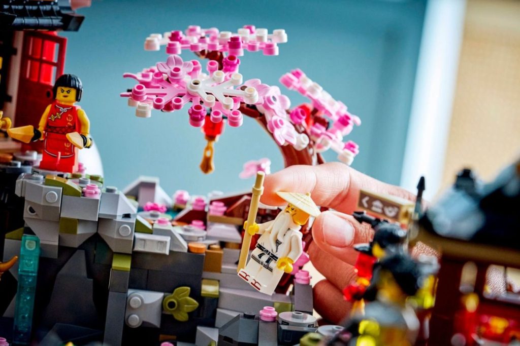 LEGO Ninjago 71861 15-jähriges Jubiläum der Alten Stadt