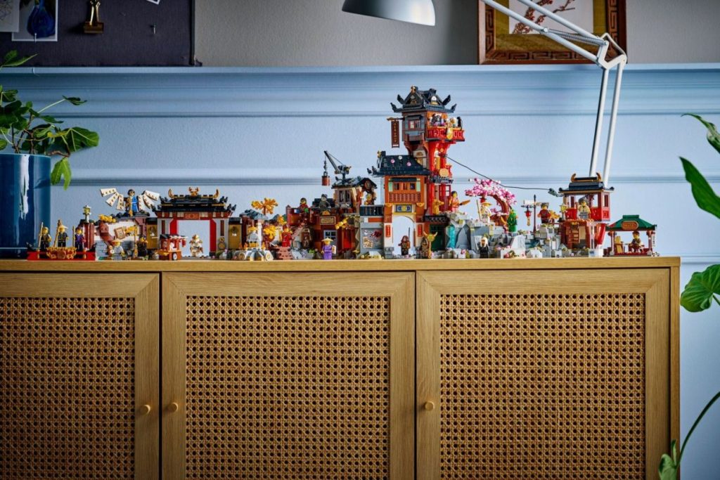 LEGO Ninjago 71861 15-jähriges Jubiläum der Alten Stadt