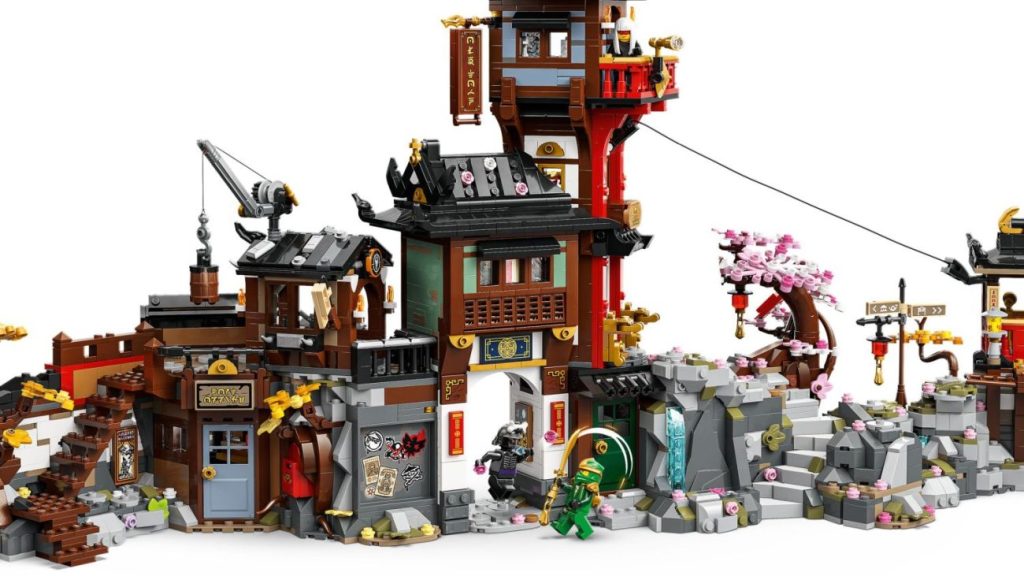 LEGO Ninjago 71861 15-jähriges Jubiläum der Alten Stadt