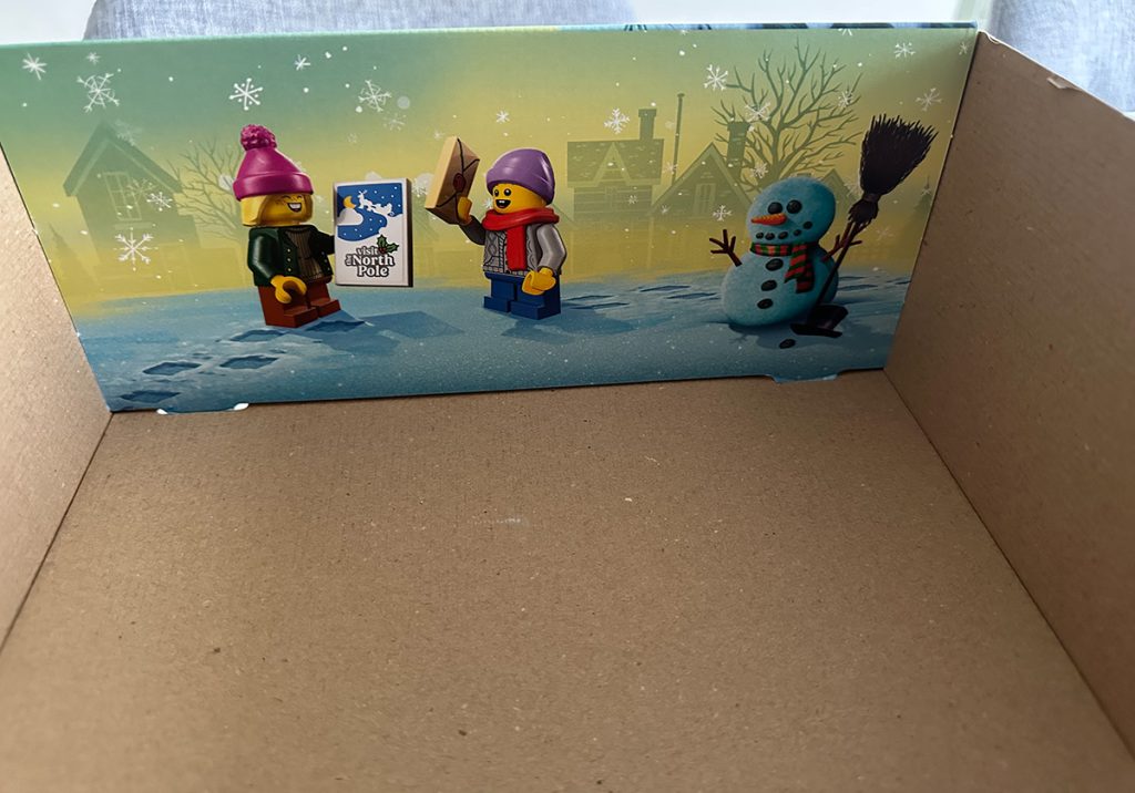 LEGO 4002025 Toy Store: Unboxing