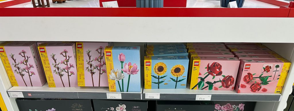LEGO Blumen im Bonner LEGO Brand Store