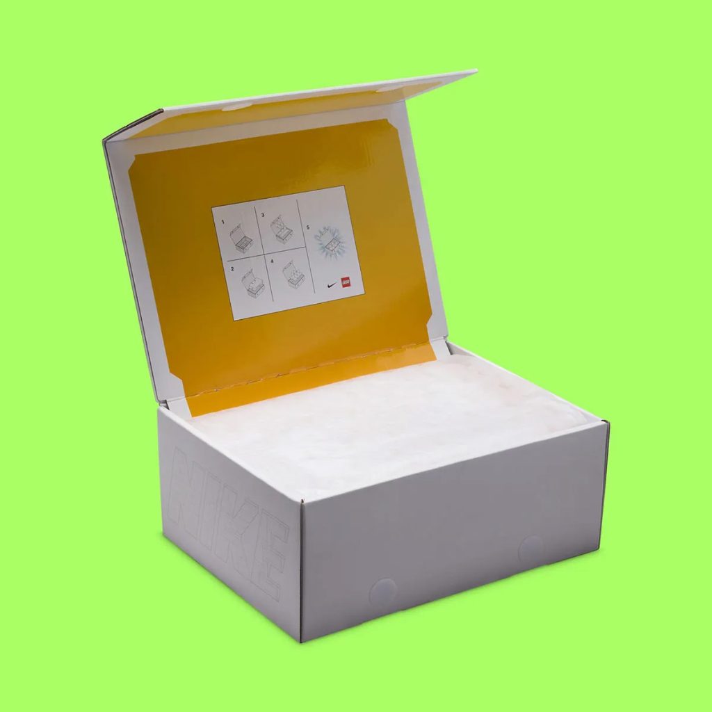 LEGO x AIR MAX 95 Neon