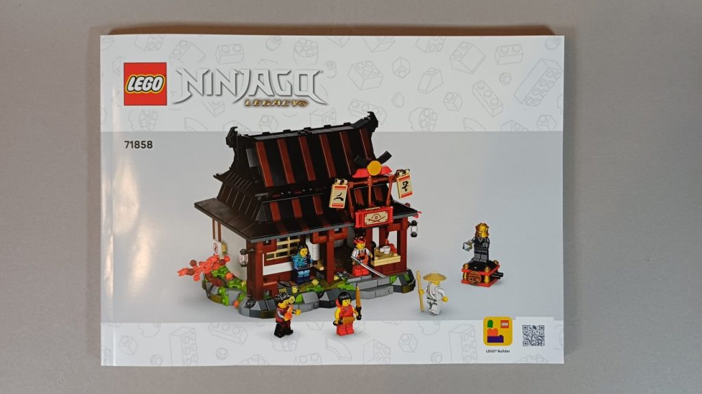 LEGO Ninjago Legacy 71858: 15-jähriges Jubiläum der Vier-Waffen-Schmiede