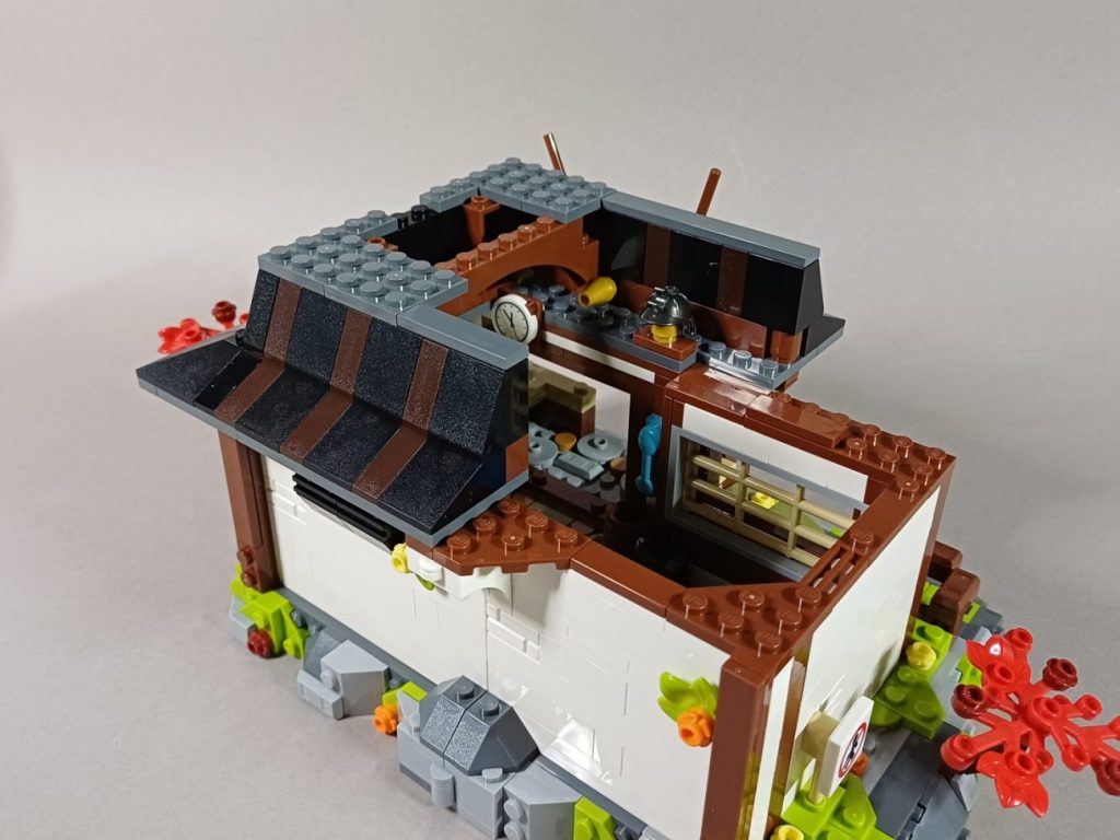 LEGO Ninjago Legacy 71858: 15-jähriges Jubiläum der Vier-Waffen-Schmiede